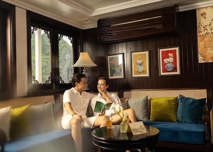 The Au Co Cruise - Longest Cruise 2 Bays 5*