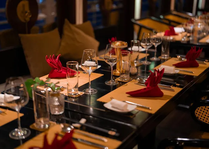 The Au Co Cruise - Longest Cruise 2 Bays 5* Ha Long