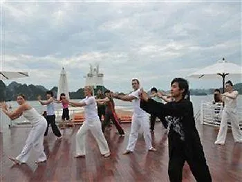The Au Co Cruise - Longest Cruise 2 Bays 5*