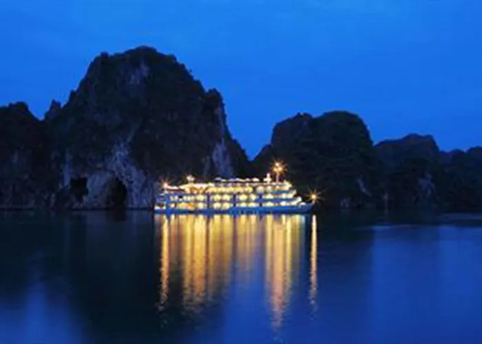  The Au Co Cruise - Longest Cruise 2 Bays 5*