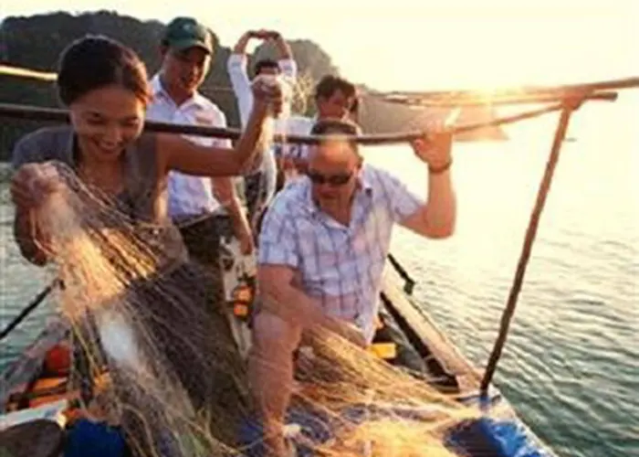  The Au Co Cruise - Longest Cruise 2 Bays 5*